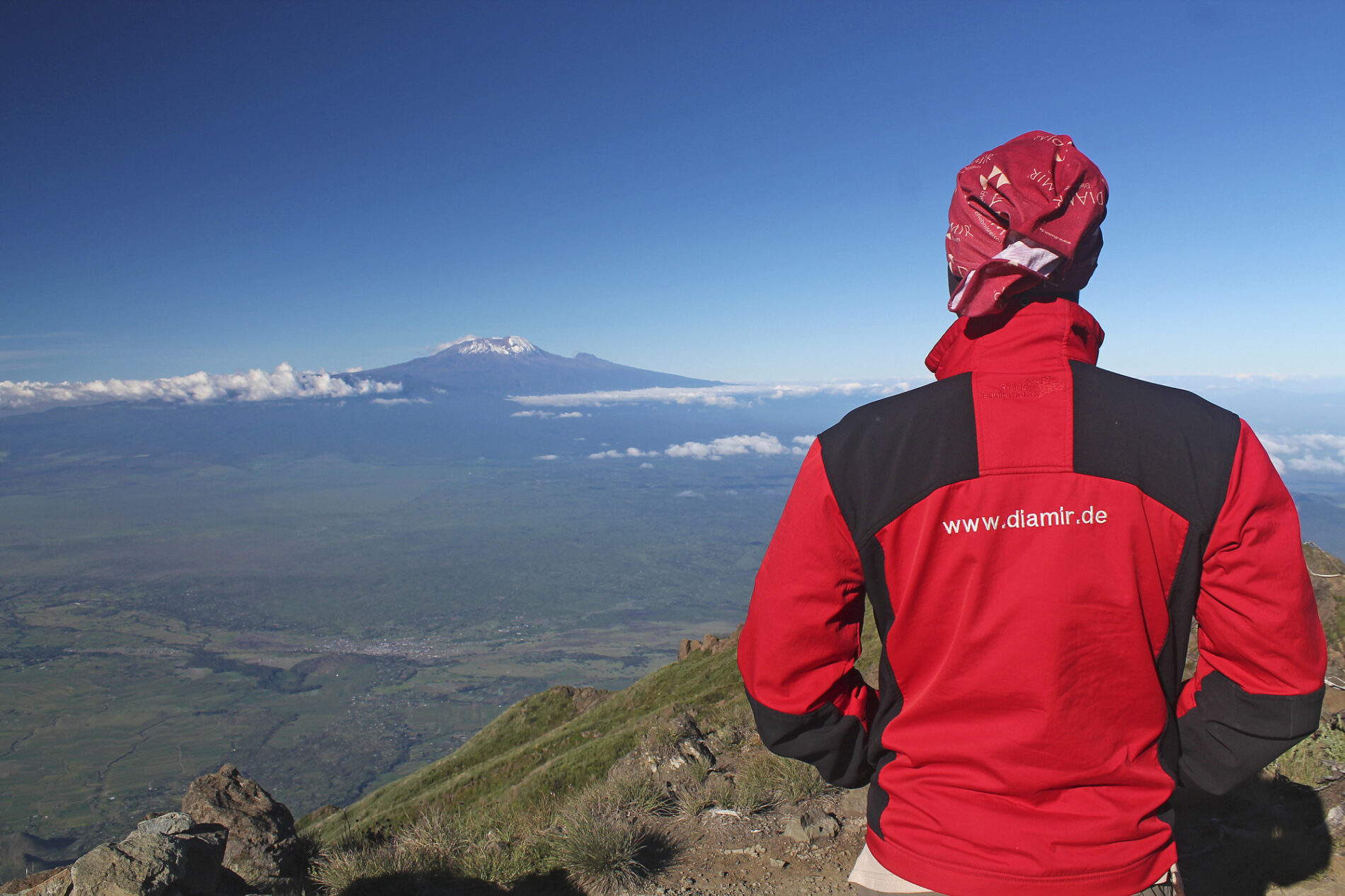 Blick auf den Kilimanjaro vom Mount Meru © Uwe Jeremiasch